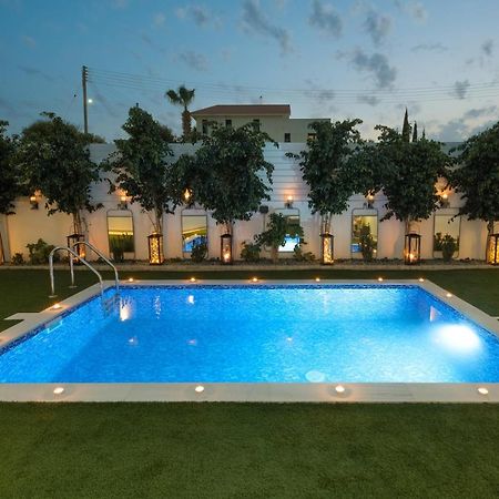 בורוקליני Rooms At Villa Amour Cyprus מראה חיצוני תמונה