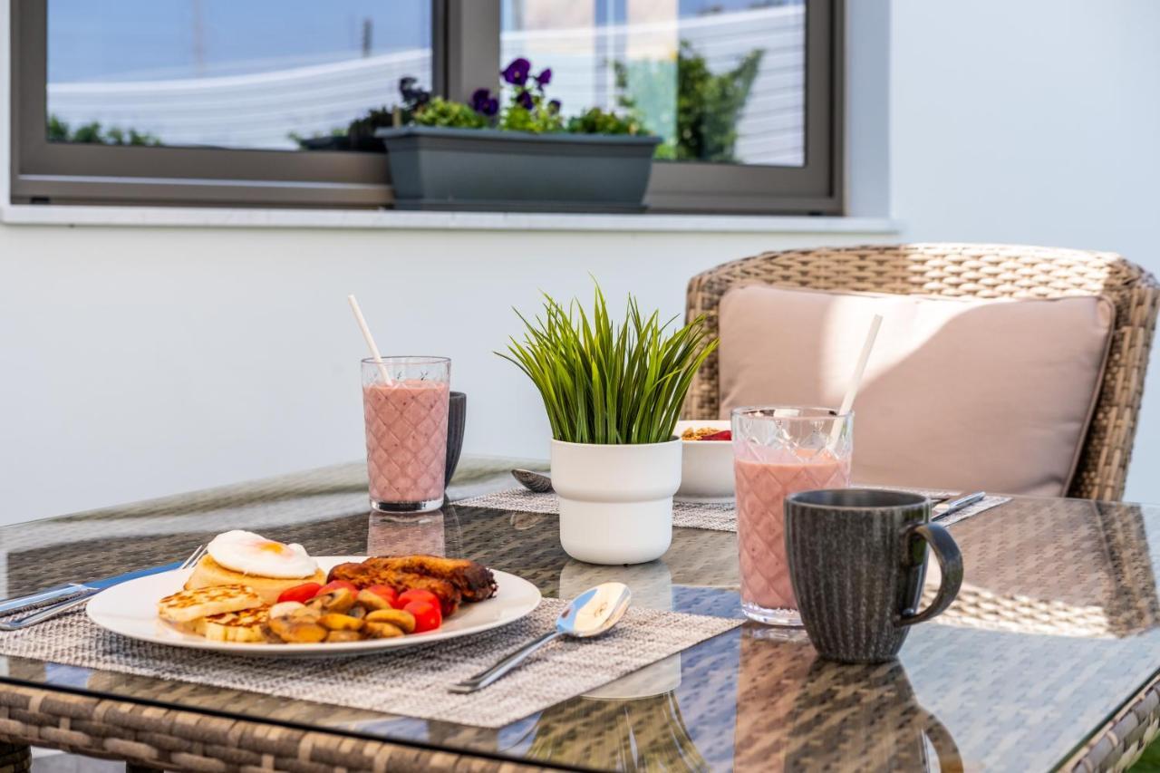 בורוקליני Rooms At Villa Amour Cyprus מראה חיצוני תמונה