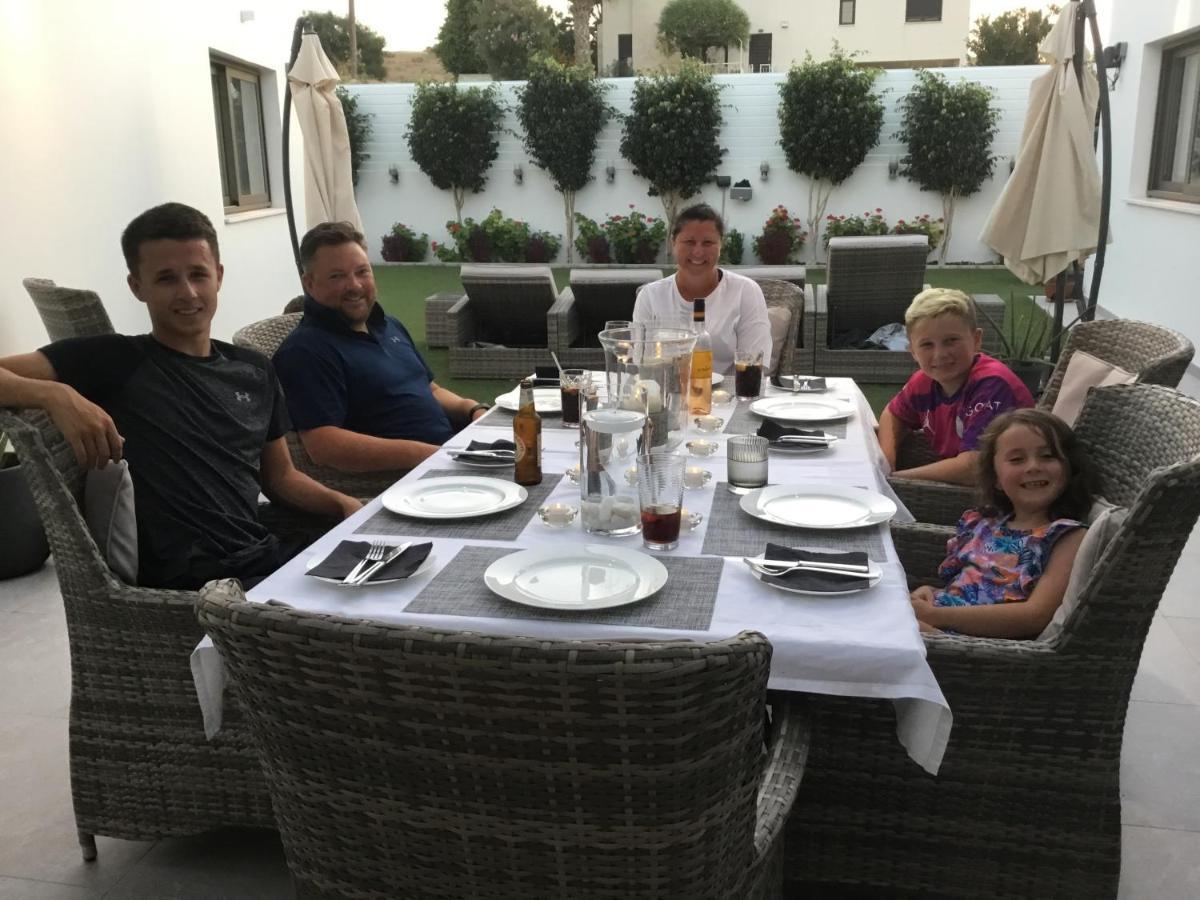 בורוקליני Rooms At Villa Amour Cyprus מראה חיצוני תמונה