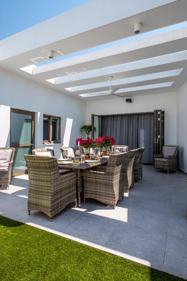 בורוקליני Rooms At Villa Amour Cyprus מראה חיצוני תמונה
