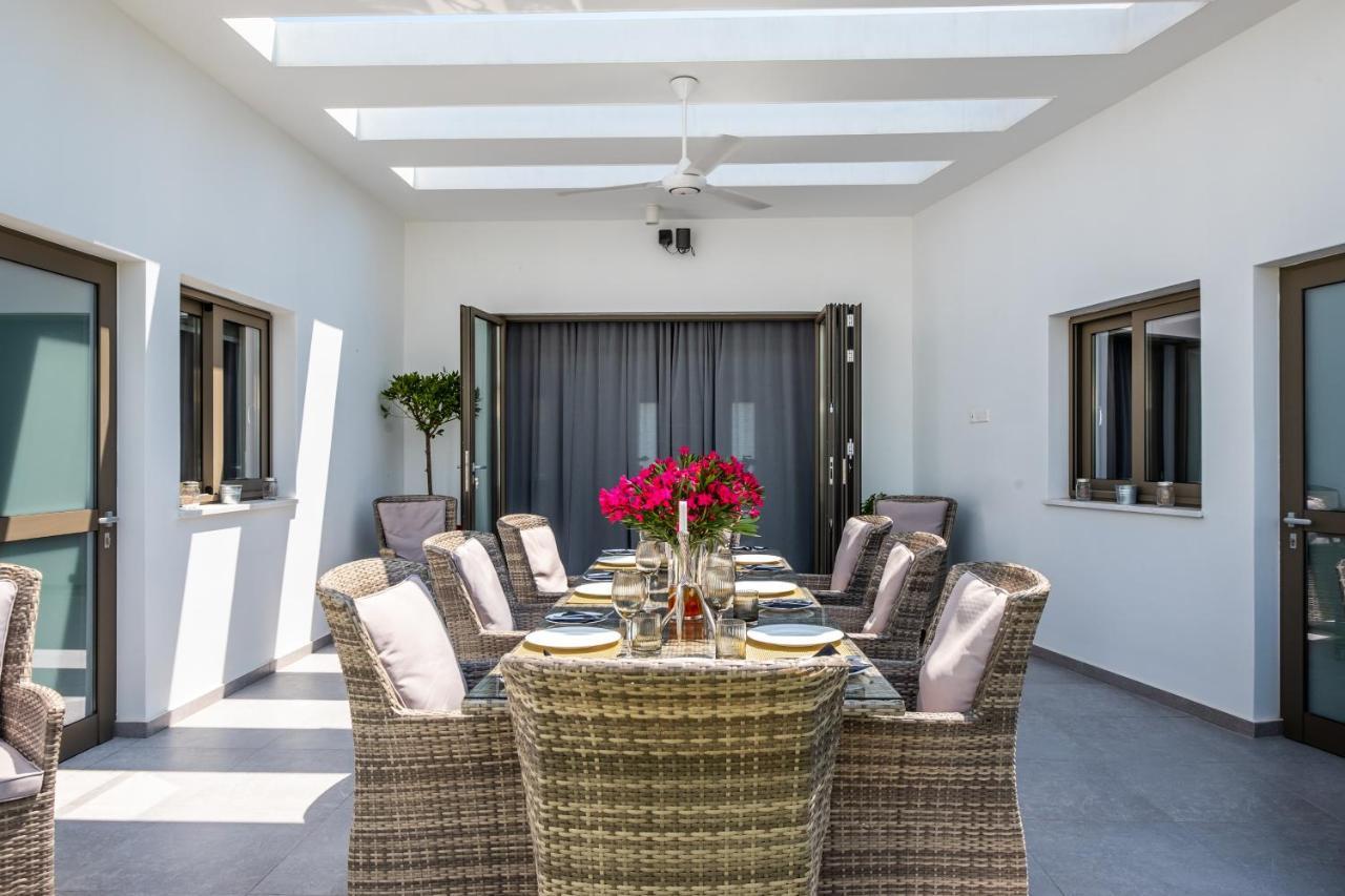 בורוקליני Rooms At Villa Amour Cyprus מראה חיצוני תמונה