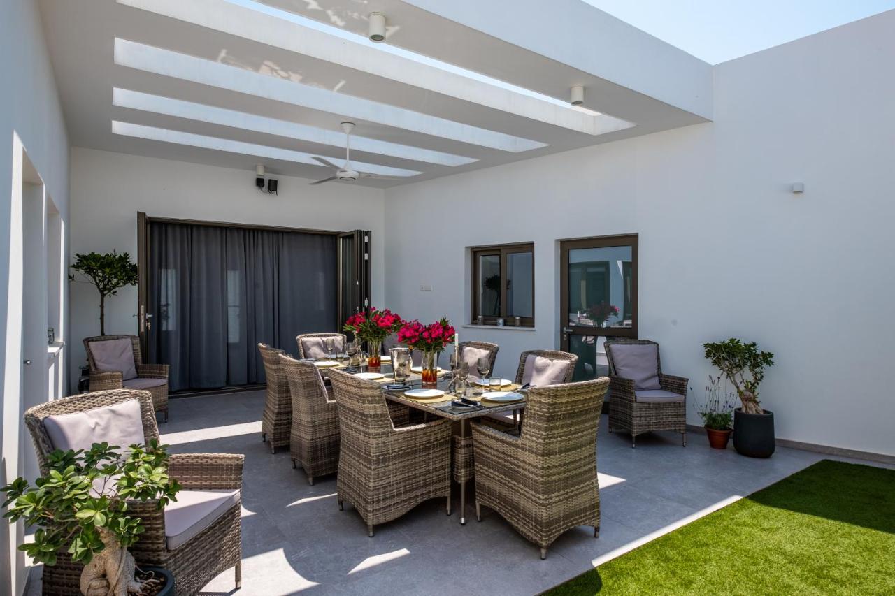 בורוקליני Rooms At Villa Amour Cyprus מראה חיצוני תמונה